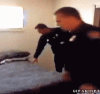 pQ6vhym.gif