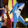 31-katy-perry-left-shark-superbowl.w700.h700.jpg
